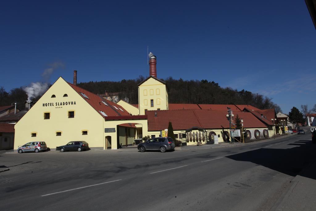 Hotel Sladovna Cerna Hora Exterior foto